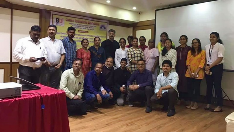 ‘Social Journalism’ amongst Social Work students in Mumbai: Social Work students and paraprofessionals at the Citizen Journalism Workshop organised by BU and the Committed Action for Relief and Education (CARE)